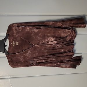 American Eagle casual long sleeve tee